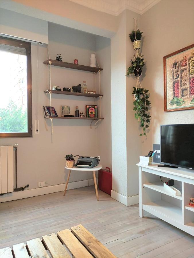 Apartamento Mavi Bilbao Exterior foto